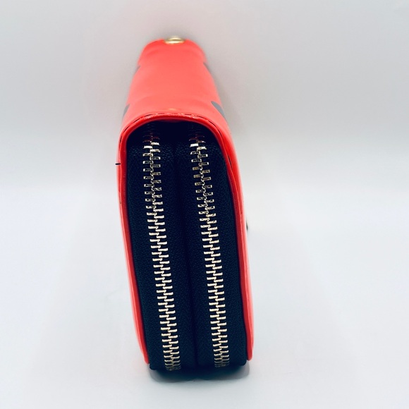 Michelle Obama and African American Legends Red Wrap Wallet/Wristlet NWT - Picture 4 of 7